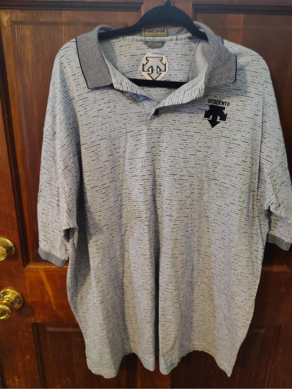 Descente brand polo shirt